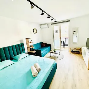 1, Apartment Tirana